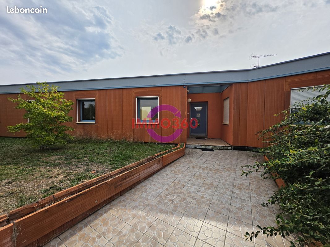 Appartement 5 pièces 146 m² · à Areines · 146 m² · 950 €/mois