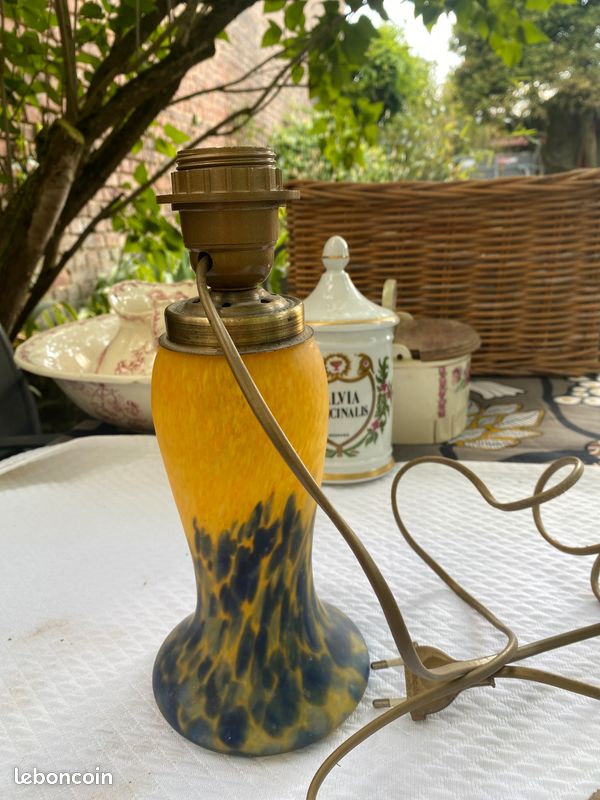 Pied de lampe de chevet en pâte de verre (image 2)