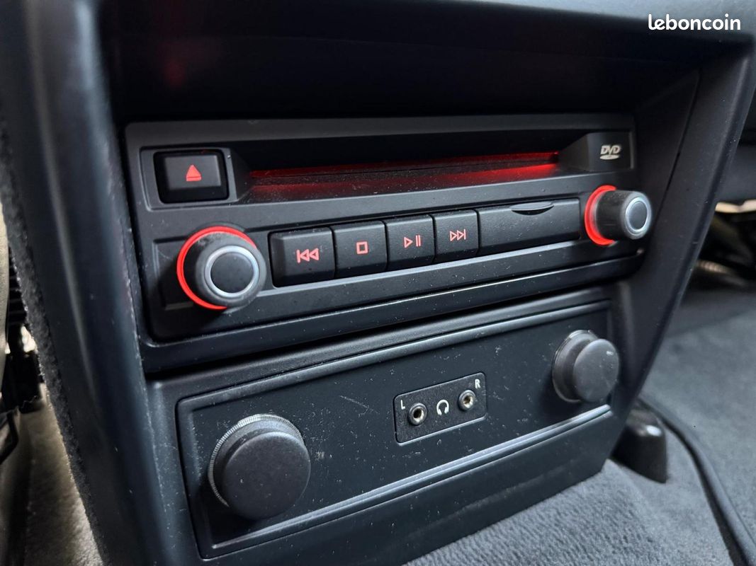 BMW X6 xDrive50i (E71) 4.4 V8 biturbo N63 (image 25)