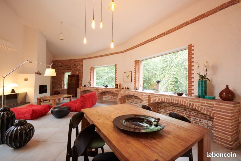 Maison 8 pièces 240 m² · à Bessières · 240 m² · 610 000 €