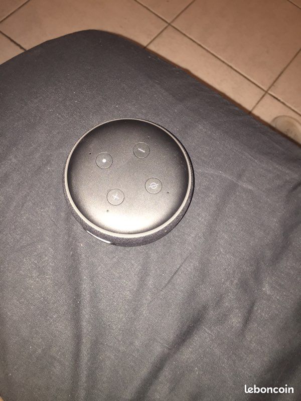 Vend enceinte Amazon écho dot (image 1)