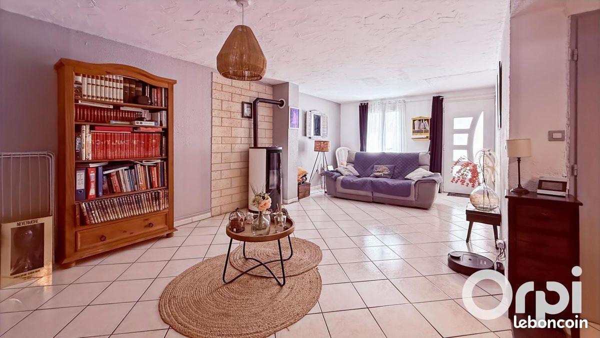 Maison 4 pièces 122 m² · à Bollène · 122 m² · 215 000 €