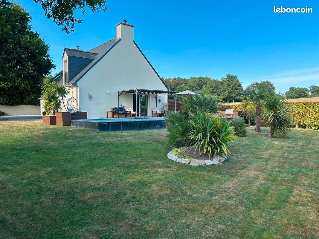 Maison 7 pièces 175 m² · à Theix-Noyalo · 175 m² · 630 000 €