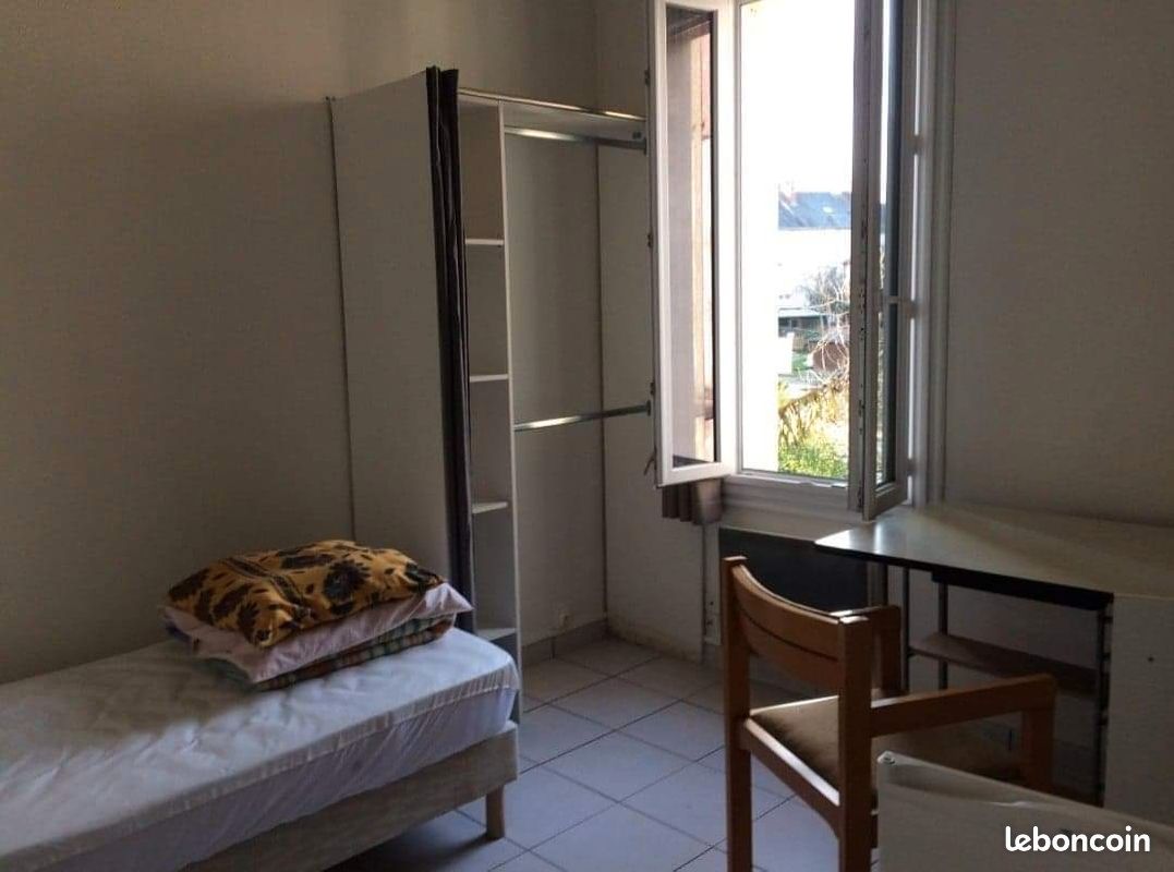 Appartement 2 pièces 14 m² · à Angers · 14 m² · 450 €