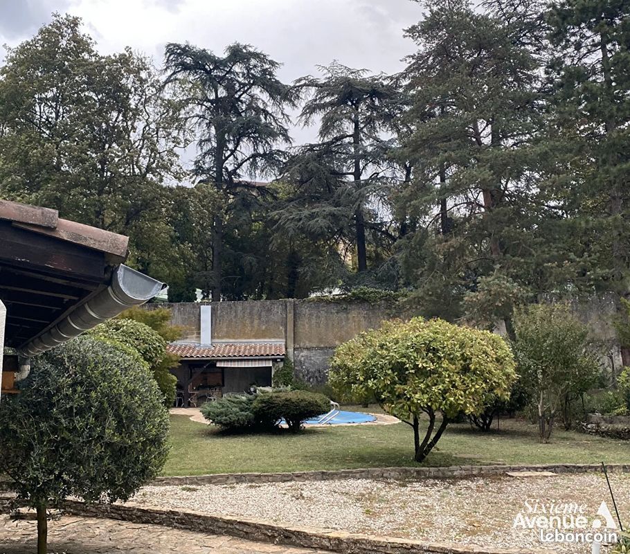 Maison 7 pièces 127 m² · à Vienne · 127 m² · 320 000 €