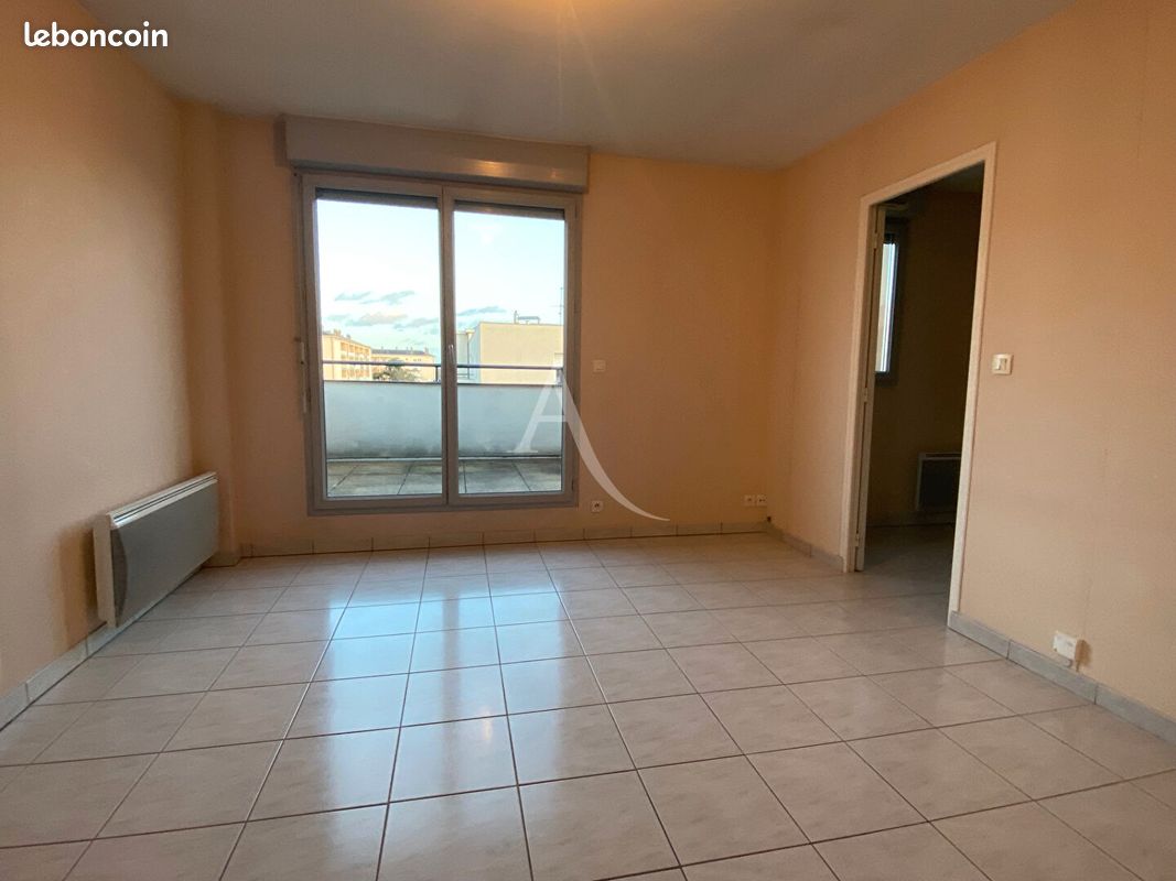 Appartement 2 pièces 42 m² · à Trélazé · 42 m² · 567 €/mois