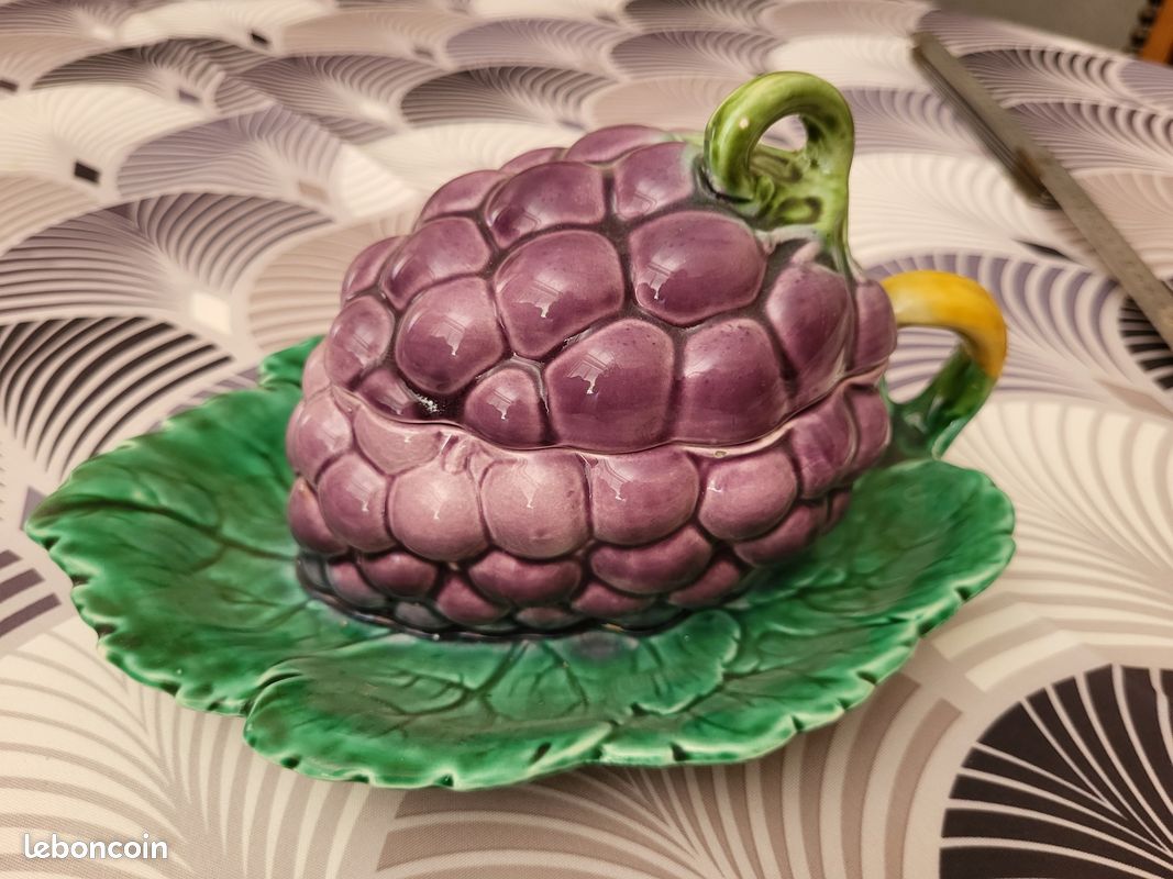Barbotine Sarreguemines coupe raisin (image 1)