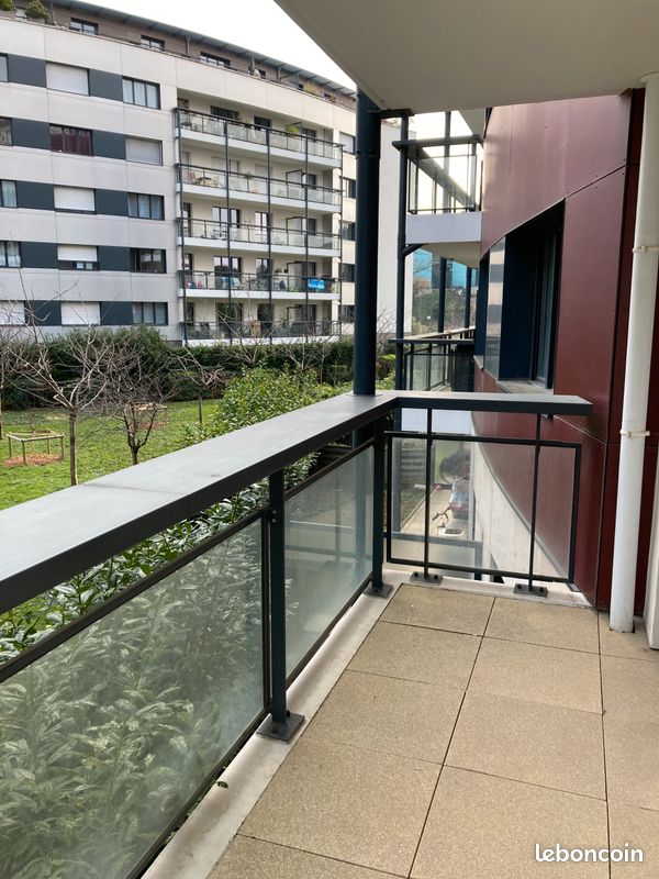 Appartement 2 pièces 42 m² · à Issy-les-Moulineaux · 42 m² · 1 500 €/mois