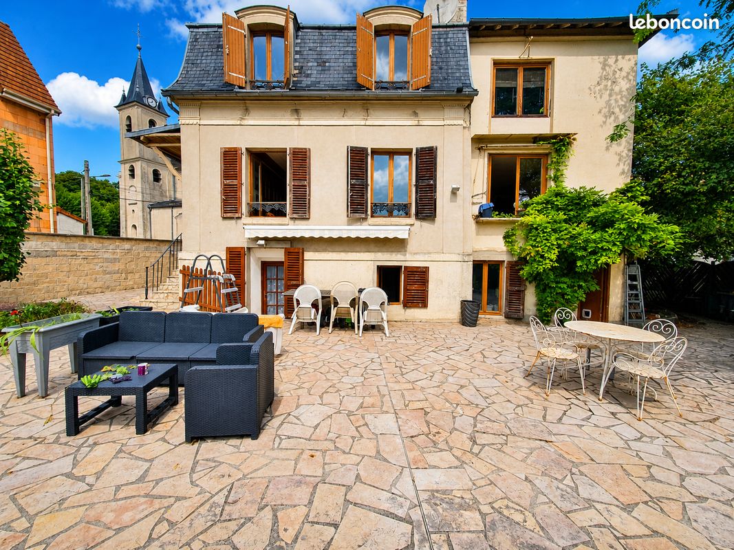 Maison 7 pièces 140 m² · à Coubron · 140 m² · 324 000 €