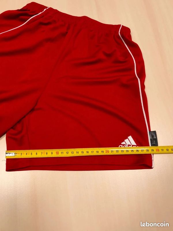 Short De Sport Adidas Climalite Vintage Rouge Bandes Blanches Taille enfant 14 Ans Logo brodé Blanc (image 13)