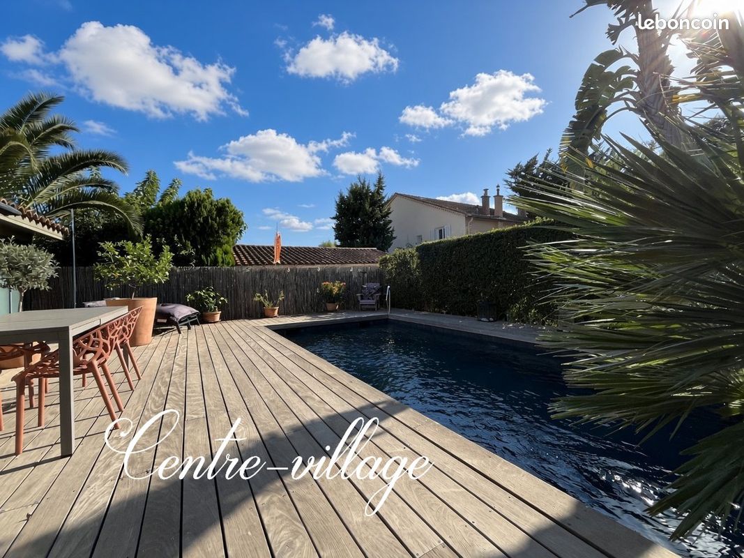Maison 6 pièces 141 m² · à Sanary-sur-Mer · 141 m² · 1 150 000 €