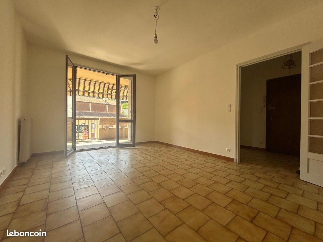 Appartement 3 pièces 73 m² · à Annonay · 73 m² · 715 €/mois