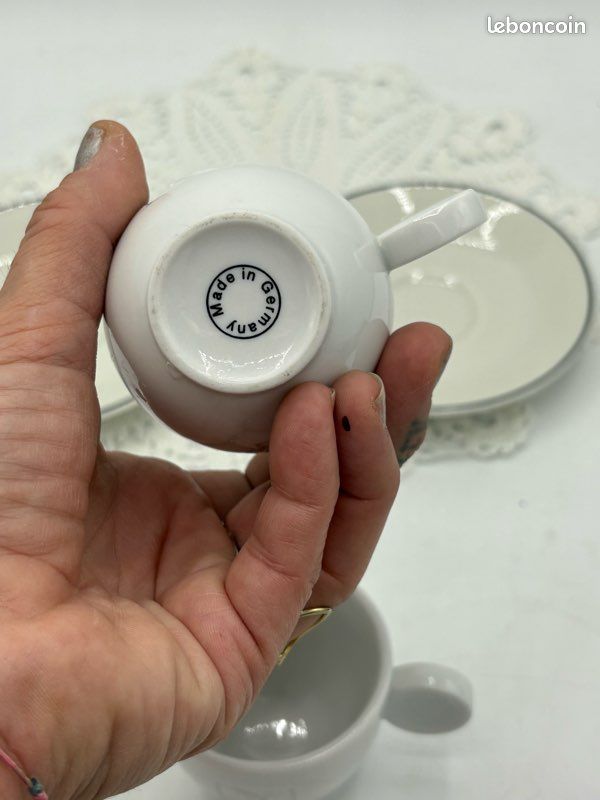 Lot 2 tasses Nespresso collector (image 6)