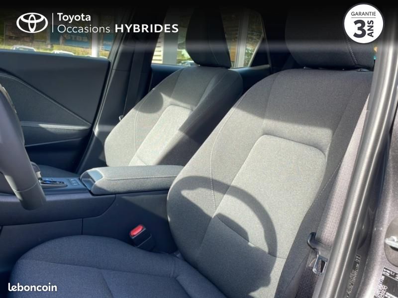 Lexus LBX 1.5 136ch Business 2WD (image 9)