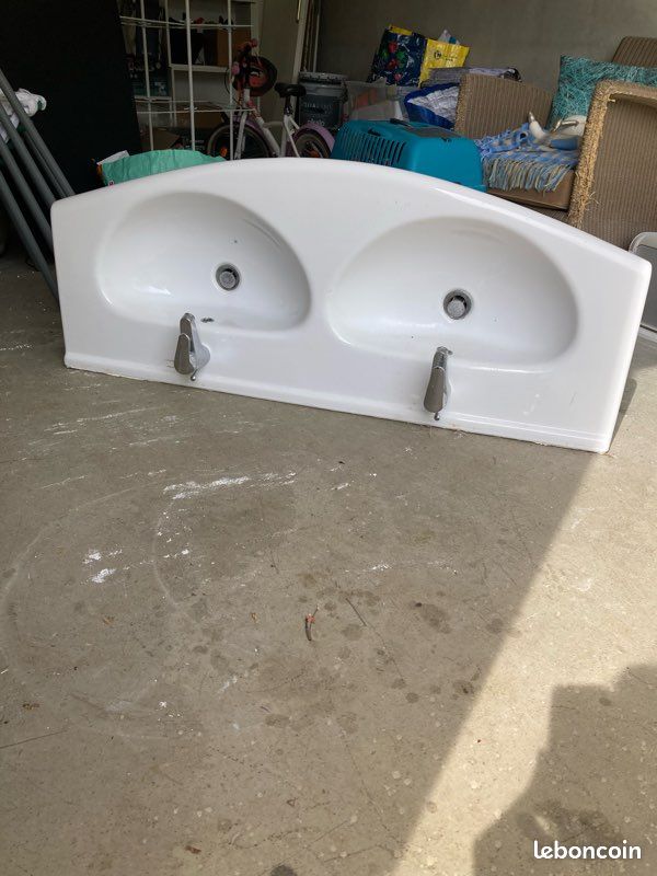Double vasque salle de bain (image 1)