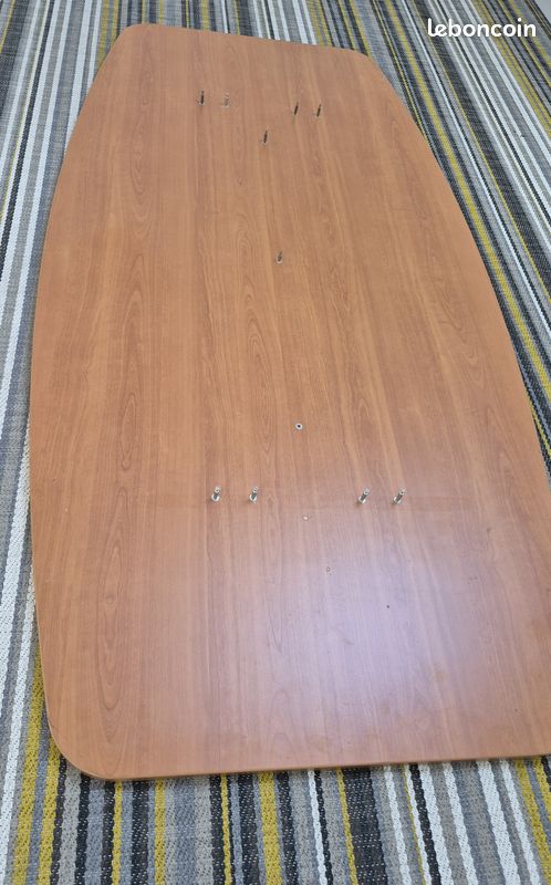 Table de conférence / bureau de direction – forme bateau – 6/8 personnes (image 12)