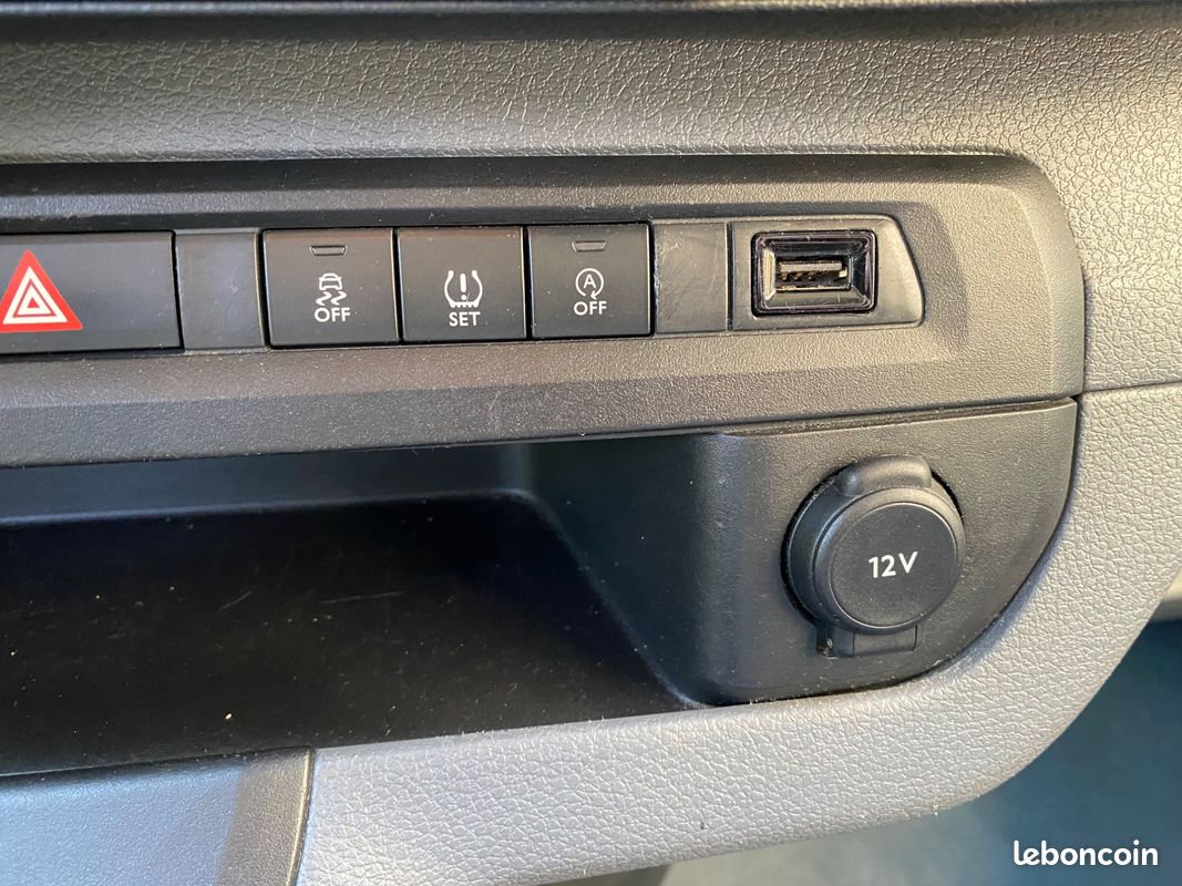 CITROEN JUMPY SPACE TOURER 9 PLACES 1.5 BLUEHDI 120ch XL START-STOP *MOTEUR CHANGE*ENTRETIEN COMPLET (image 27)