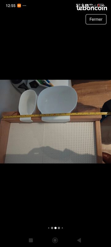 Table de lego, plaques , boîtes , tabouret.. (image 9)