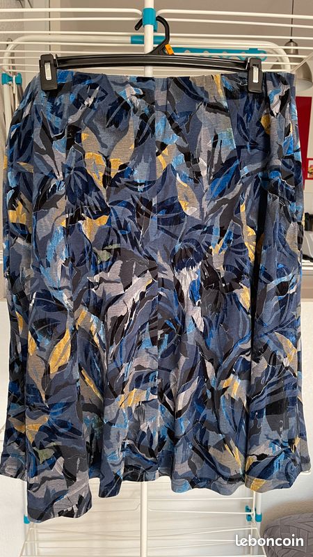 Jupe damart taille 46/48 ou 3/4XL neuve (image 1)
