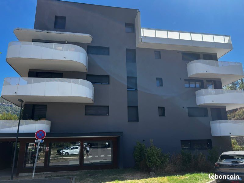 Appartement 5 pièces 100 m² · à Voiron · 99,5 m² · 458 000 €