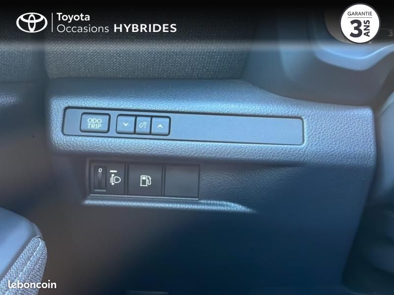 Lexus LBX 1.5 136ch Business 2WD (image 19)
