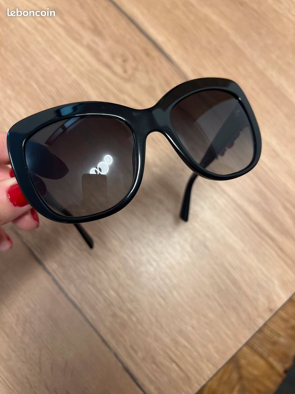 Lunettes D&G (image 1)