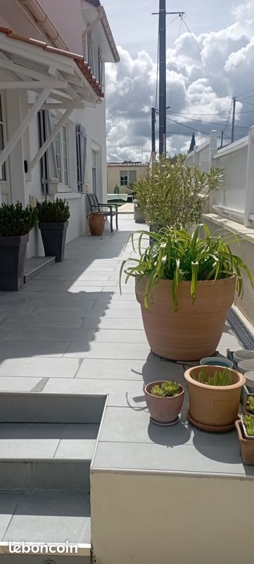 Maison 6 pièces 156 m² · à Val-de-Cognac · 156 m² · 240 000 €