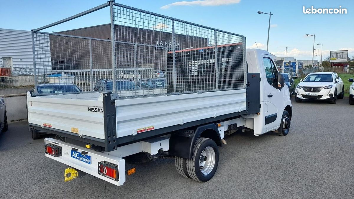 Nissan Interstar BENNE L3H1 PROPULSION RJ 3T5 2.3 DCI 165CH S/S ACENTA + COFFRE SCATTOLIN (image 11)
