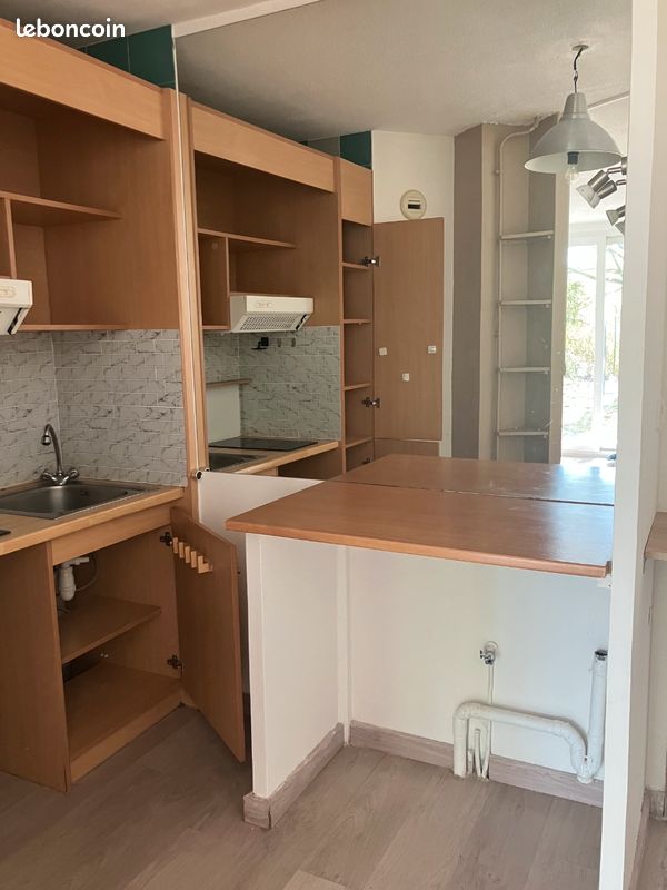Appartement 2 pièces 44 m² · à Chasseneuil-du-Poitou · 44 m² · 470 €