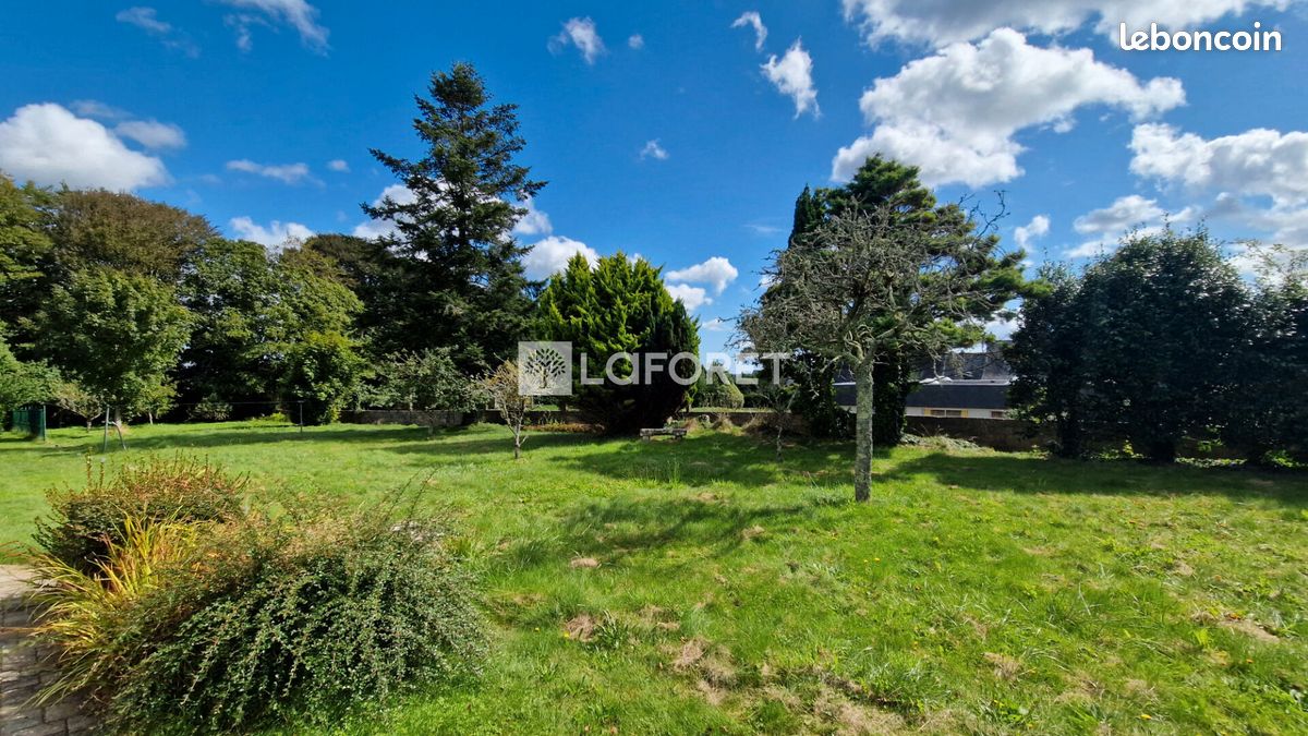Maison 6 pièces 120 m² · à Plogastel-Saint-Germain · 120 m² · 139 900 €