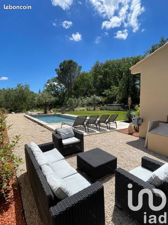 Villa 6 pièces 200 m²