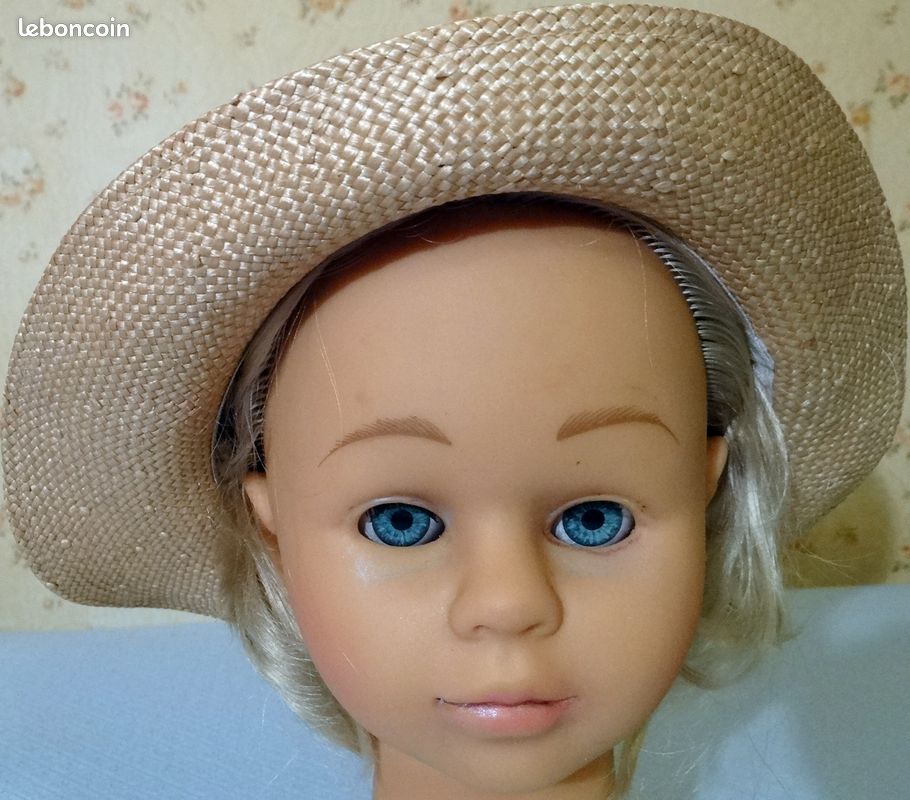 CHAPEAU EN PAILLE NATURELLE 1960 T. 53 cm avec RUBANS FLEUR EN TISSU BLEU mariage, été, défilé vintage, fabriqué en France (image 17)