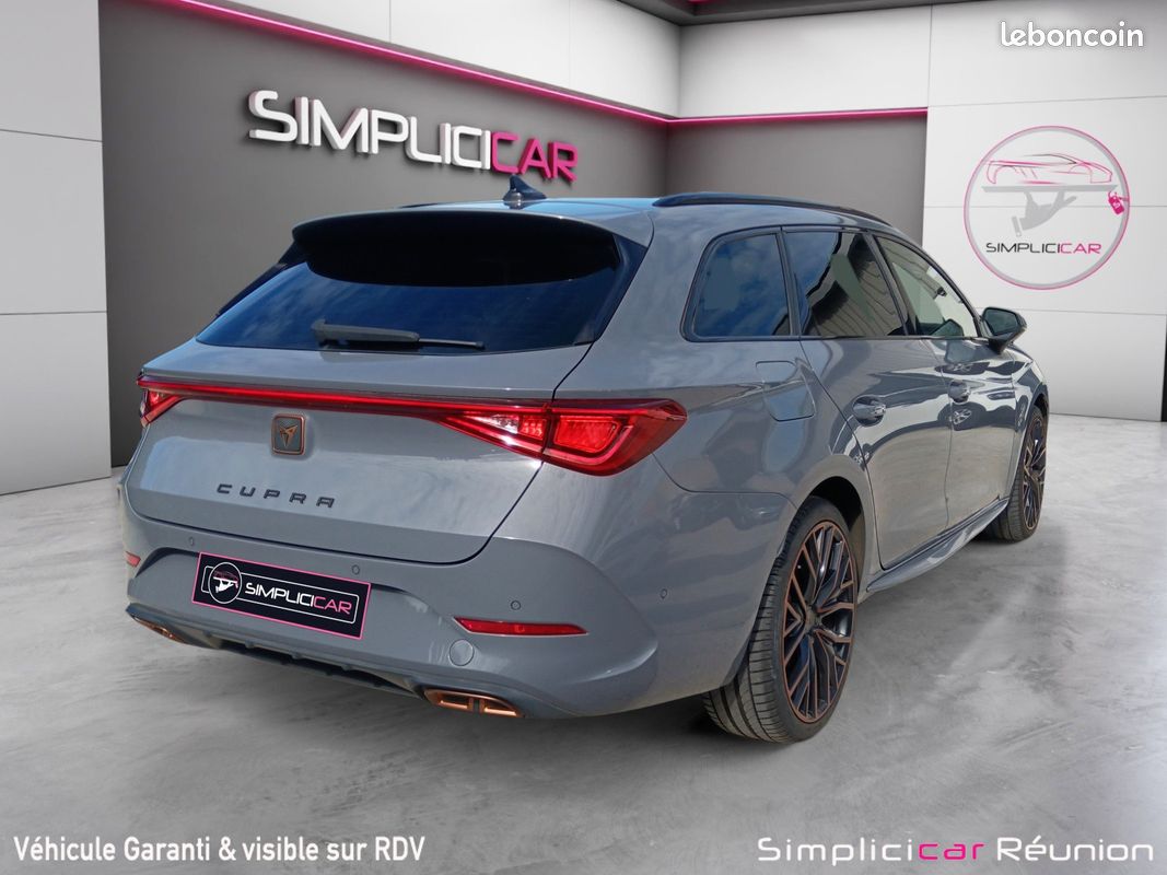 CUPRA LEON SPORTSTOURER 1.4 tsi 245 ch DSG6 VZ toit ouvrant pano (image 6)