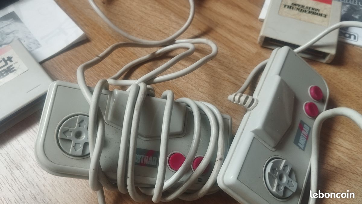 Console Amstrad GX4000 Complète Et Fonctionnelle + Jeu Burnin' Rubber (occasion)