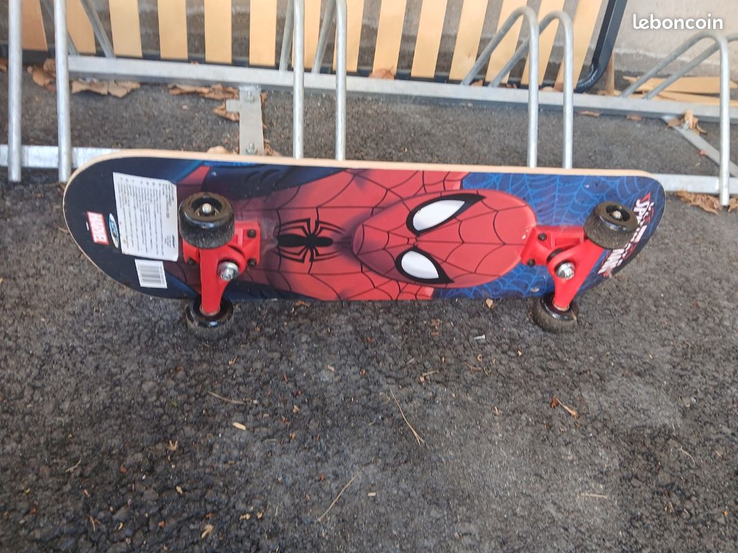 Skateboard spider man - Jeux & Jouets