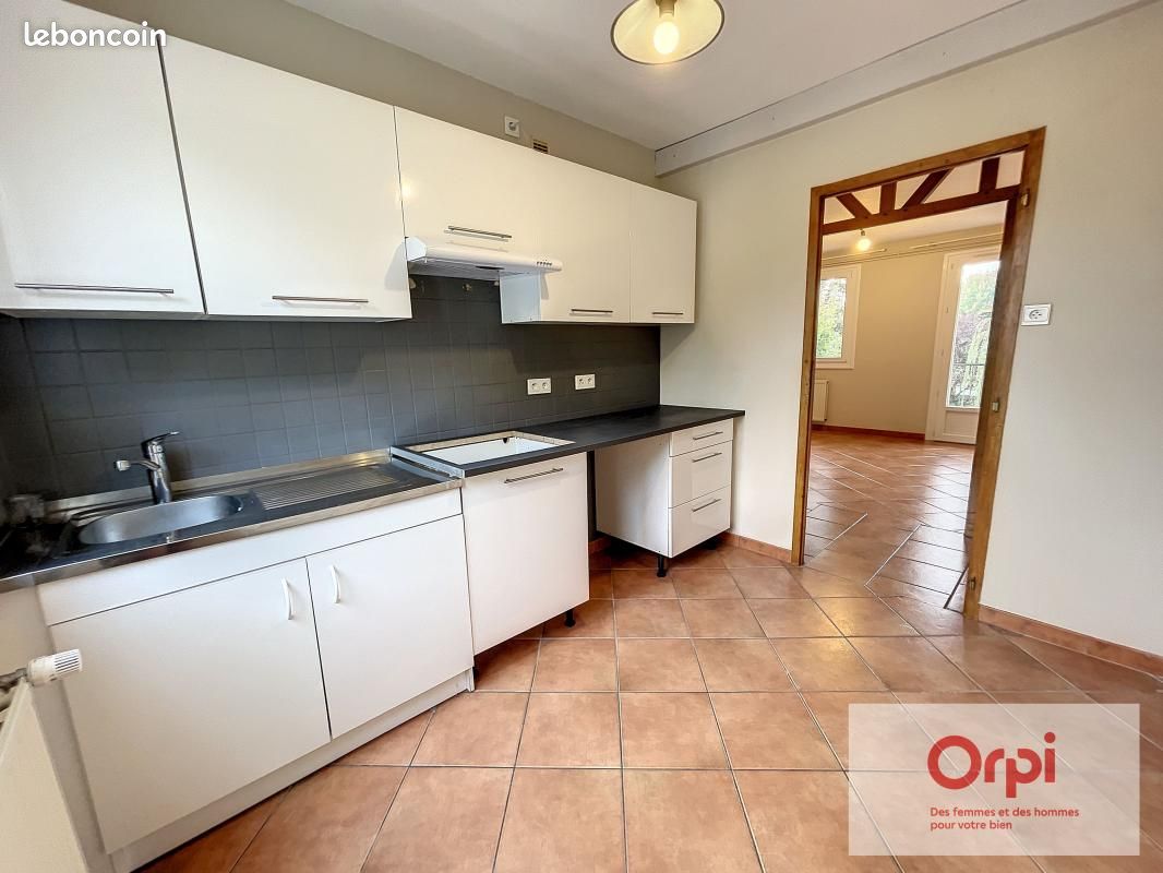 Appartement 3 pièces 69 m² · à Domérat · 68,9 m² · 560 €/mois