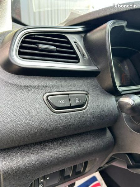Renault KADJAR 1.5 DCI 110CH ENERGY INTENS ECO² (image 15)