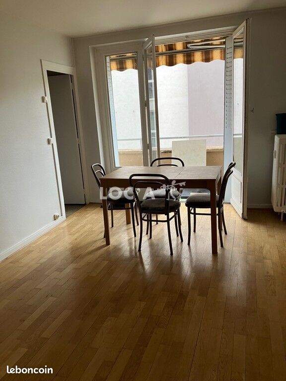Appartement 3 pièces 55 m² · à Lyon · 55 m² · 1 050 €/mois
