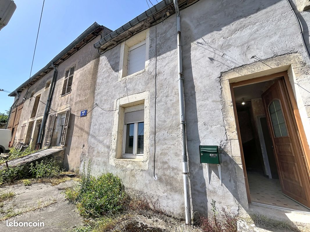 Maison 7 pièces 158 m² · à Jaulny · 158 m² · 65 000 €