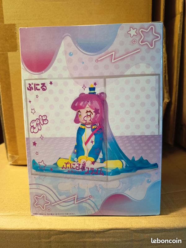 Figurine Puniru is a cute slime (image 3)