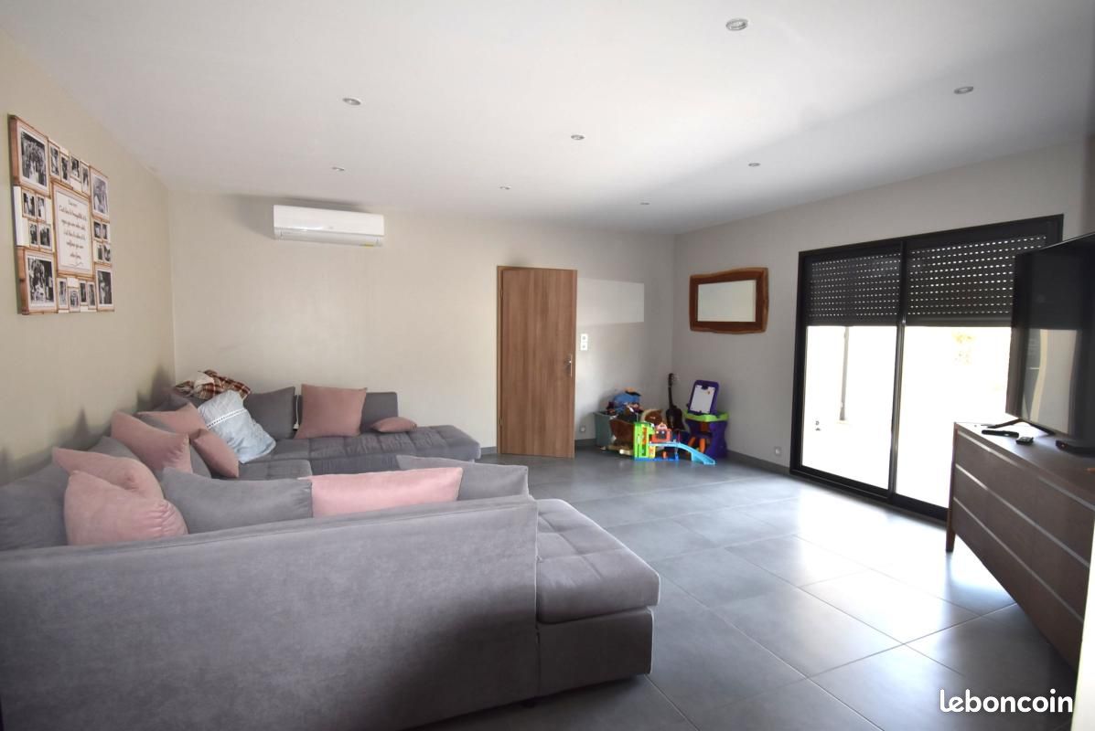Propriété 4 pièces 160 m² (image 5)