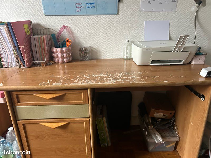 Grand bureau en bois (urgent) (image 1)