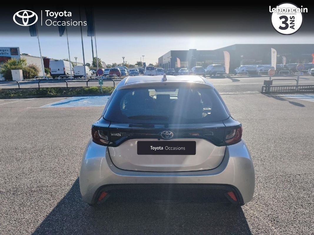 Toyota Yaris 120 VVT-i Dynamic Business PACK 5p MC24 (image 4)