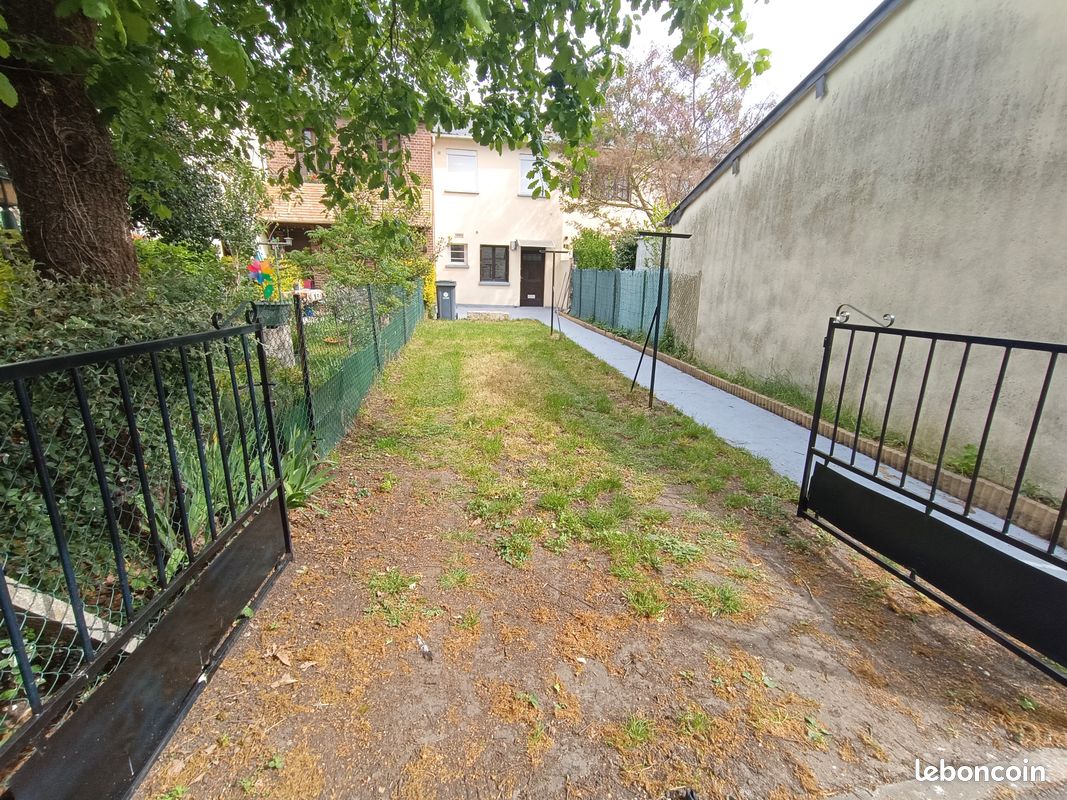 Maison 4 pièces 70 m² · à Le Petit-Quevilly · 70 m² · 153 000 €