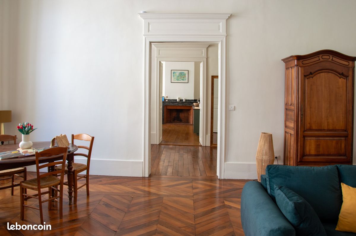 Appartement 5 pièces 143 m² · à Carcassonne · 143 m² · 270 000 €