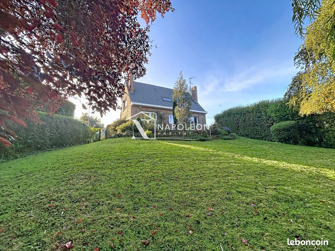 Maison 6 pièces 122 m² · à Famars · 122 m² · 294 000 €