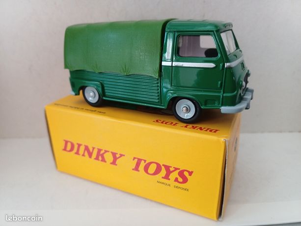 DINKY TOYS 563 - Renault Estafette pick-up - Passion Collection