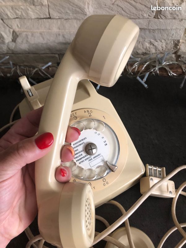 Téléphone rétro (image 3)