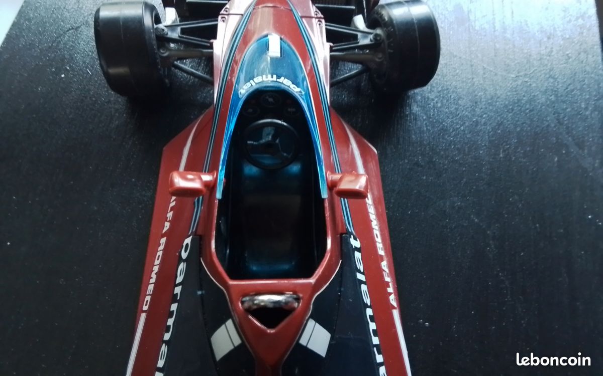 Burago 1/14 - F1 Brabham Parmalat Alfa Romeo BT46 #1 - Miniature Voiture Formule 1 (occasion)