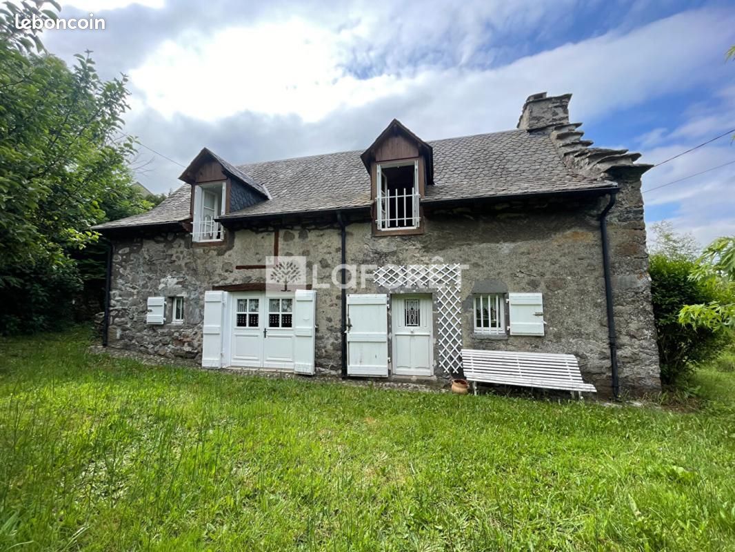 Maison 3 pièces 97 m² · à Allanche · 97 m² · 195 000 €